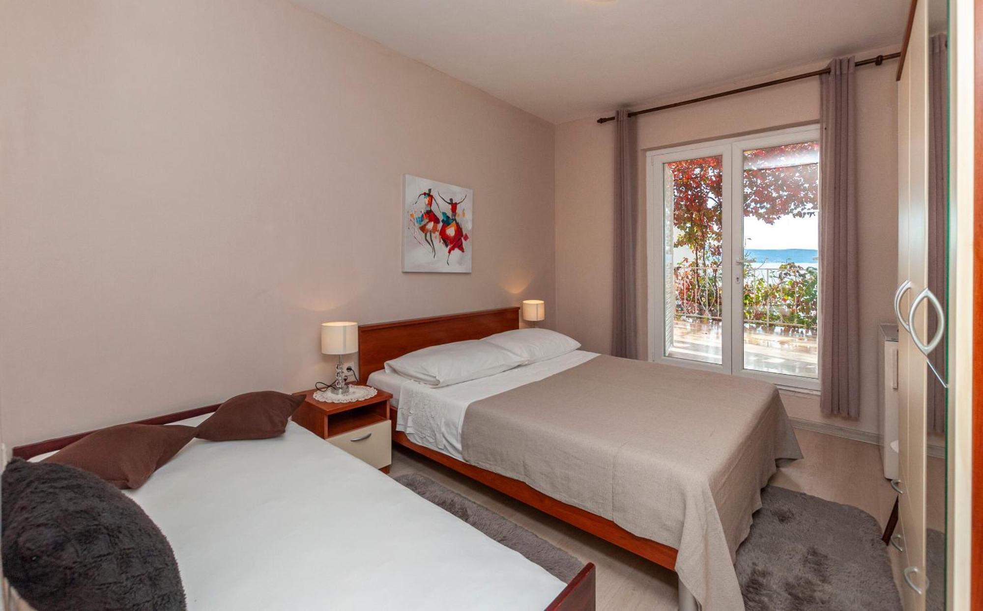 Apartment And Rooms Tatjana Omiš Eksteriør billede